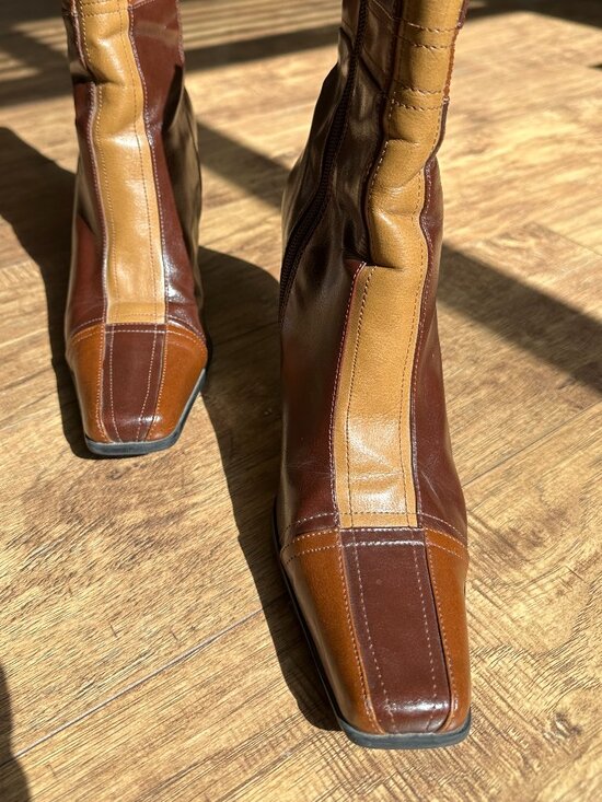 New York Transit Shoes - Transit Women's tri-colour boot with zipper closure Size 8 M pre-owned